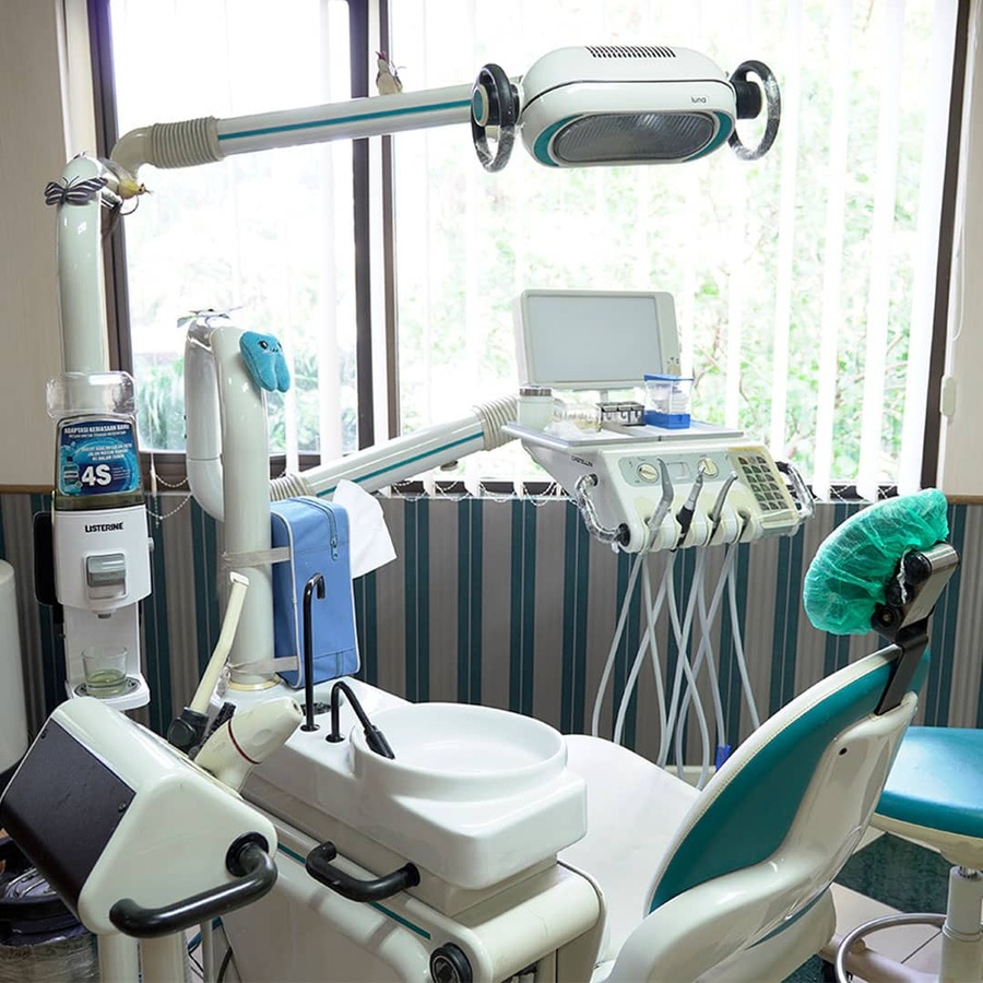 Suasana klinik Yossi Dental Clinic